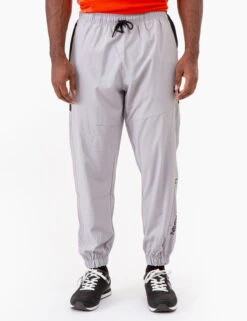 U.S. Polo Assn. STRETCH WOVEN SIDE STRIPE JOGGER 22 U.S. Polo Assn. STRETCH WOVEN SIDE STRIPE JOGGER -Modern Wear Shop 102213S5 VPGY 73623