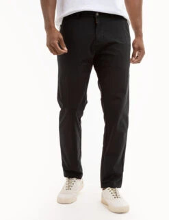 U.S. Polo Assn. STRETCH KNIT TECH PANTS WITH ZIPPER POCKETS