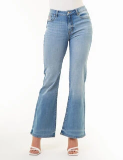 U.S. Polo Assn. HIGH RISE FLARE JEANS -Modern Wear Shop 216198LV LTWS 86025