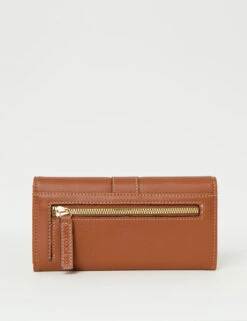 U.S. Polo Assn. MEDALLION LARGE FLAP WALLET 9 U.S. Polo Assn. MEDALLION LARGE FLAP WALLET -Modern Wear Shop 27A196AA COGN 71353