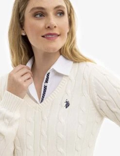 U.S. Polo Assn. V-NECK CABLE PULLOVER SWEATER 32 U.S. Polo Assn. V-NECK CABLE PULLOVER SWEATER -Modern Wear Shop 321055C1Q VLPR 14491