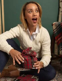 U.S. Polo Assn. V-NECK CABLE PULLOVER SWEATER 30 U.S. Polo Assn. V-NECK CABLE PULLOVER SWEATER -Modern Wear Shop HOLIDAY 0700