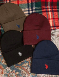U.S. Polo Assn. MENS CLASSIC LOGO BEANIE -Modern Wear Shop USPA ECOM HOLIDAYFLATS 09.26 2895
