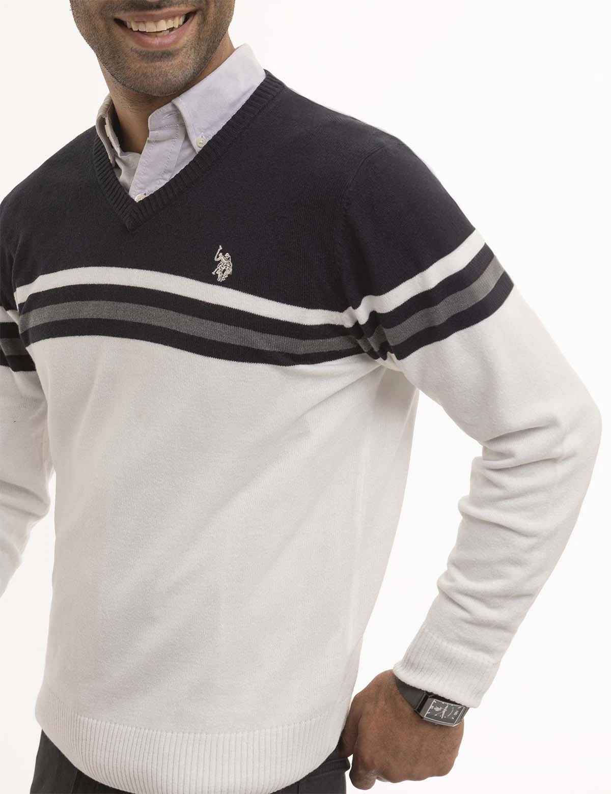 U.S. Polo Assn. SOFT ENGINEERED STRIPE V-NECK SWEATER 5 U.S. Polo Assn. SOFT ENGINEERED STRIPE V-NECK SWEATER - Image 3